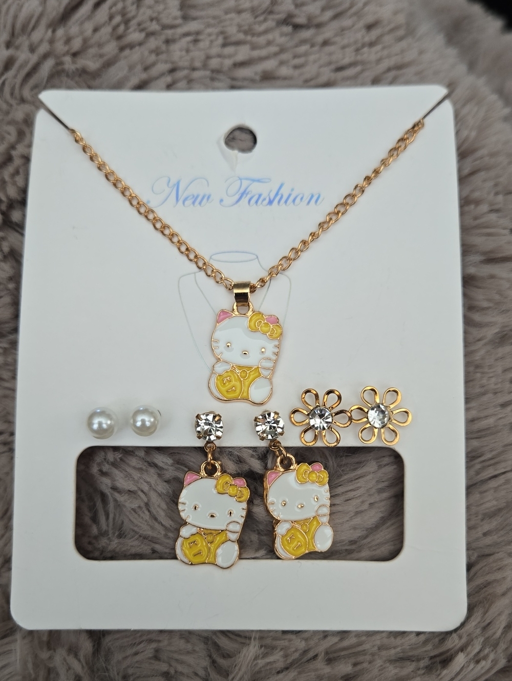 Gold Tone Necklace & Earring Set - White, Pink, Yellow